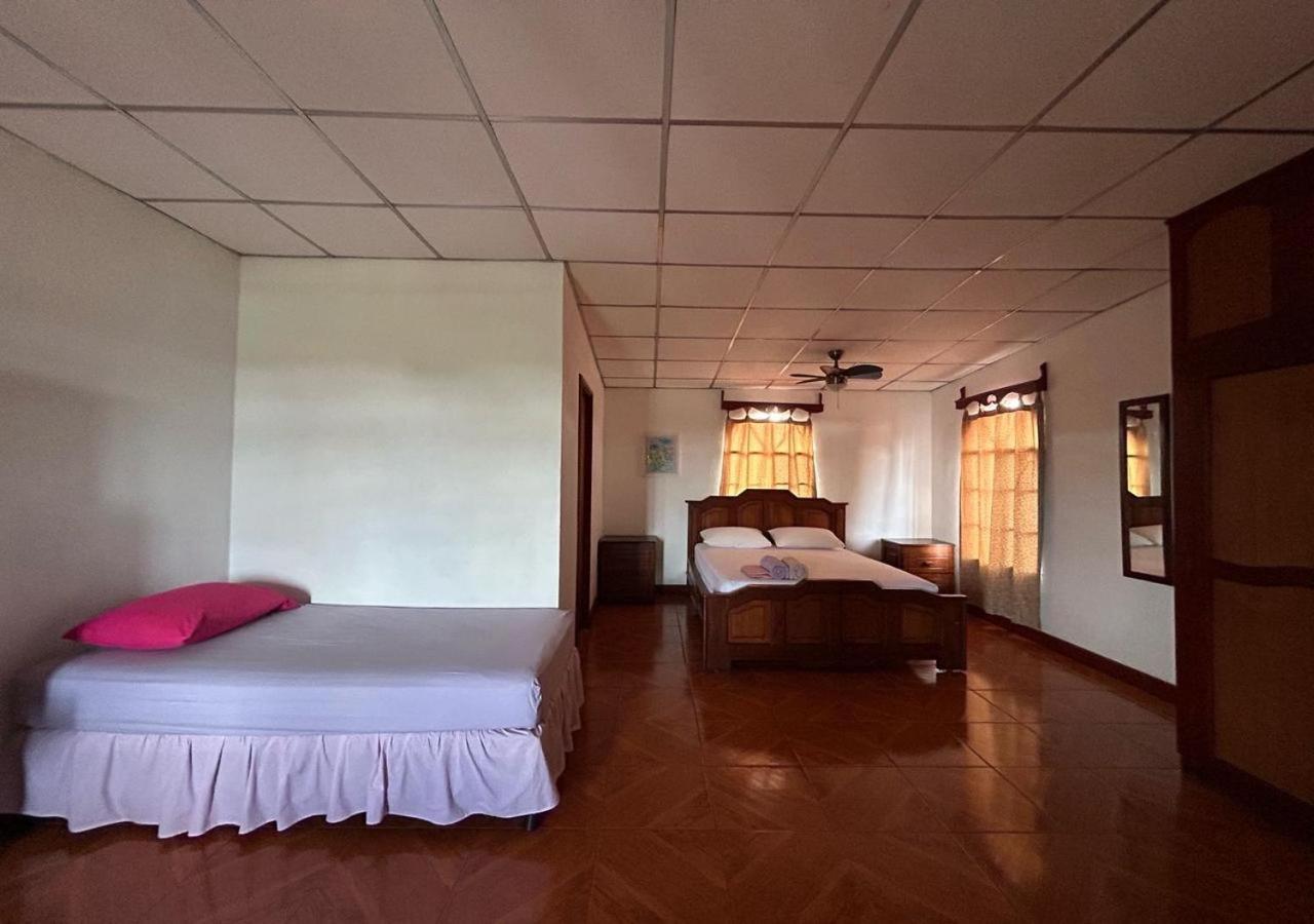 Casa Robles - Your Stay Near Airport มานากัว ภายนอก รูปภาพ