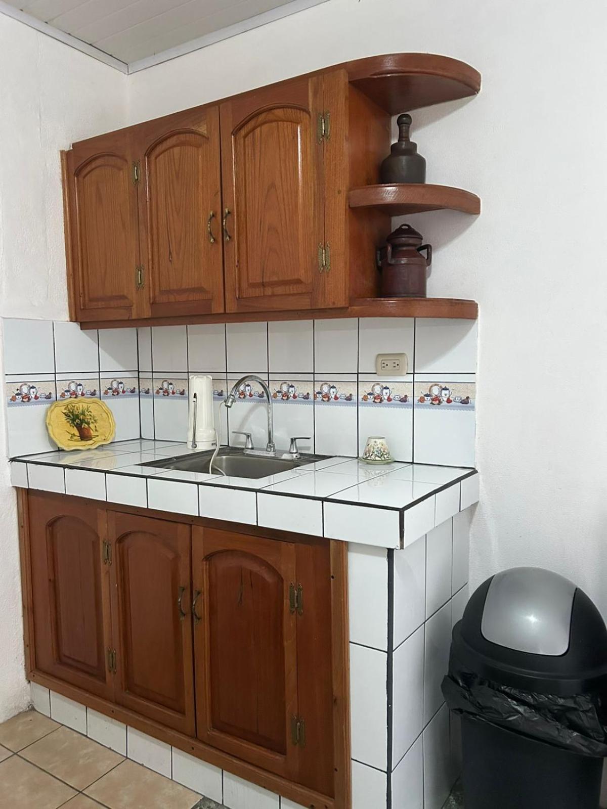 Casa Robles - Your Stay Near Airport มานากัว ภายนอก รูปภาพ