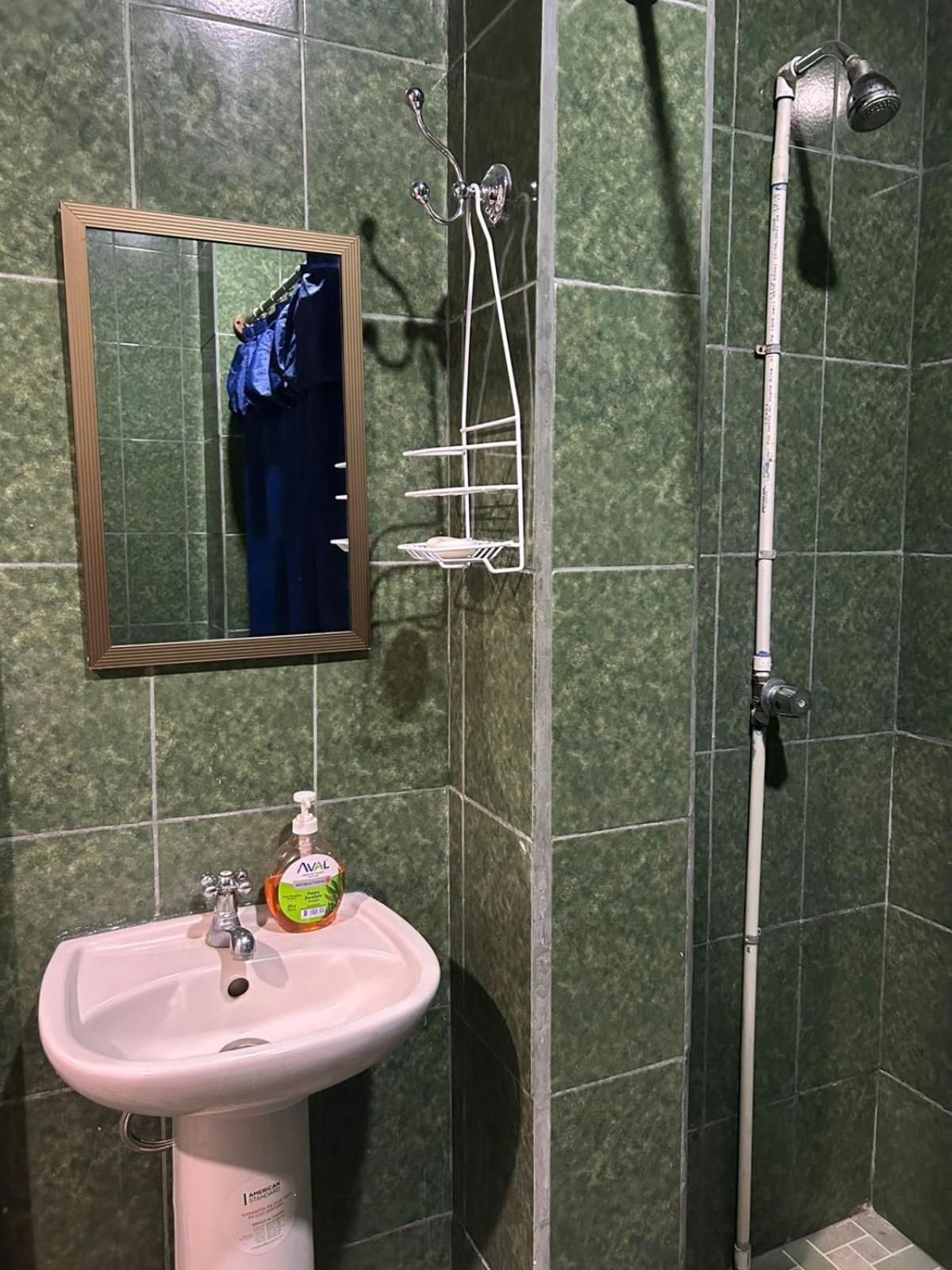 Casa Robles - Your Stay Near Airport มานากัว ภายนอก รูปภาพ